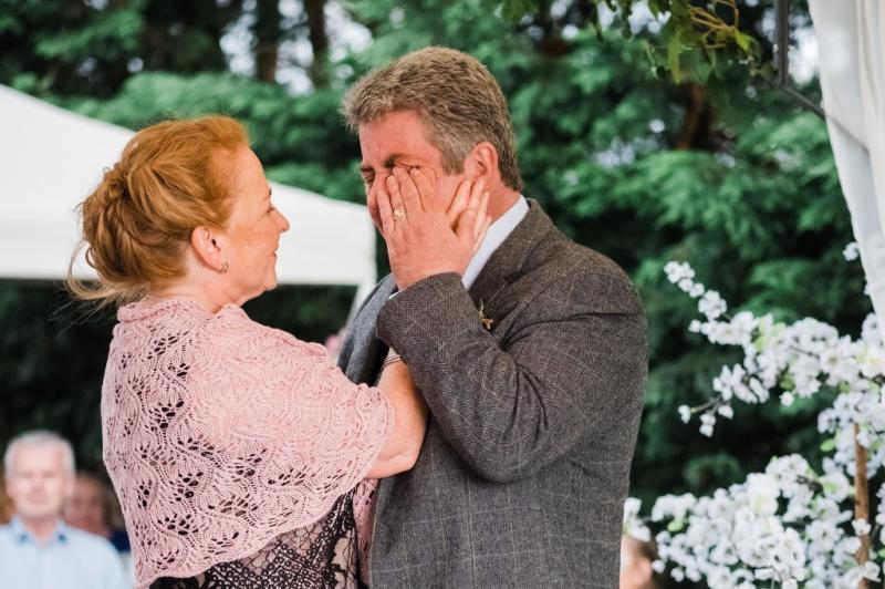 Offaly photographer does something amazing for bride and seriously ill groom 