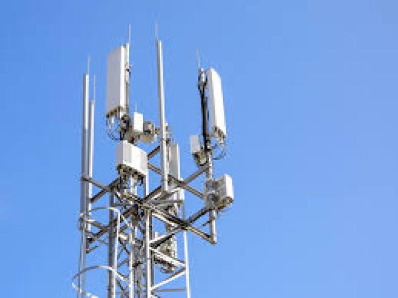 Plans for 'visually intrusive' telecommunications structure in Offaly blocked