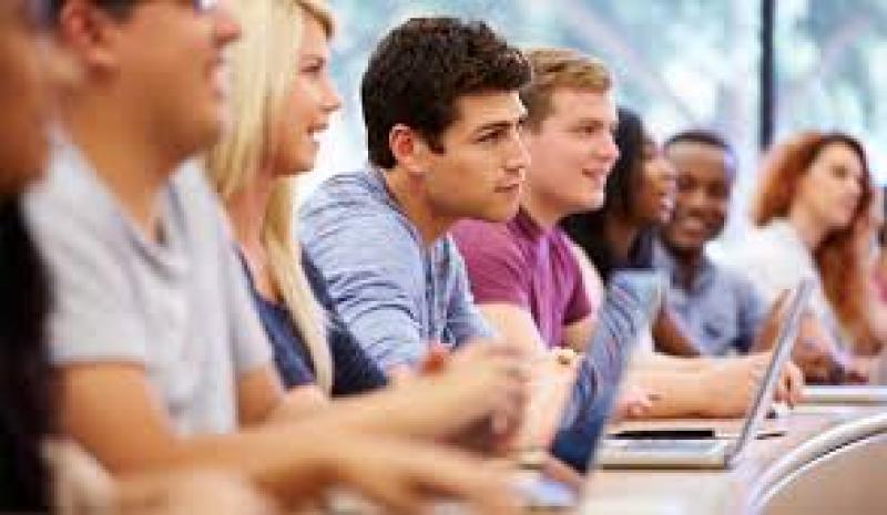 'Education is an essential service' - Third level on-site learning to recommence Monday