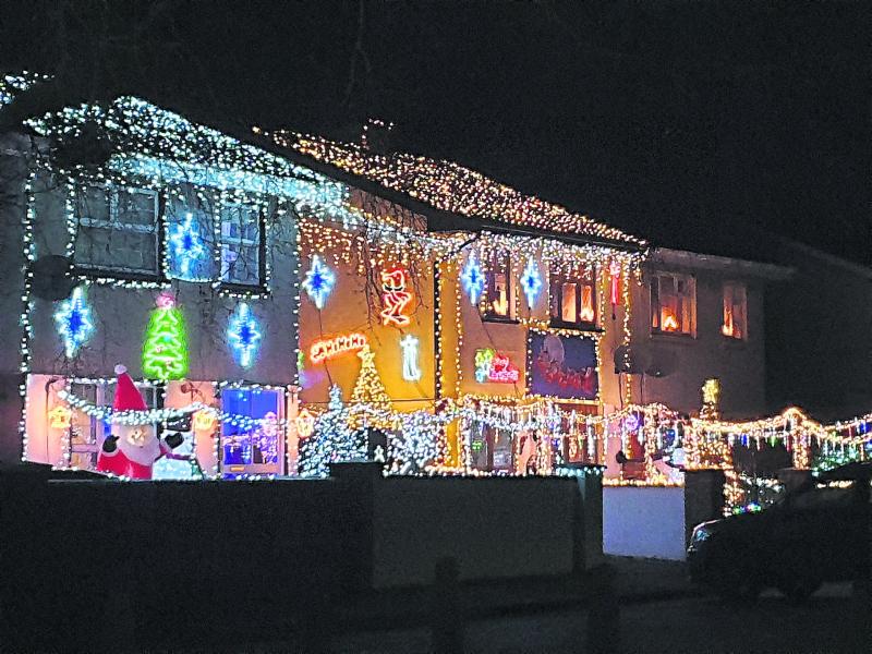 Neighbouring houses in Offaly put on spectacular light show for Christmas