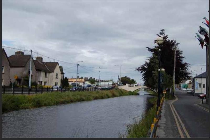 Boat owners avoiding Tullamore because of canal's condition