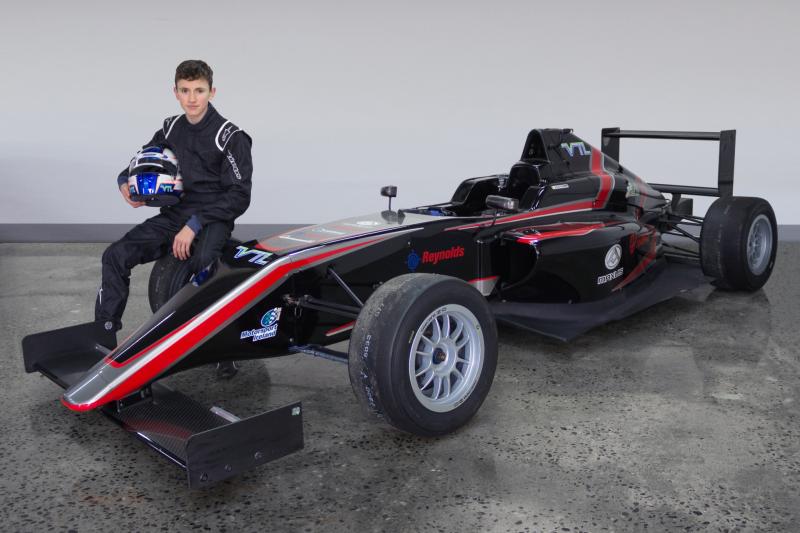Offaly's aspiring F1 racer starts journey on track this weekend 