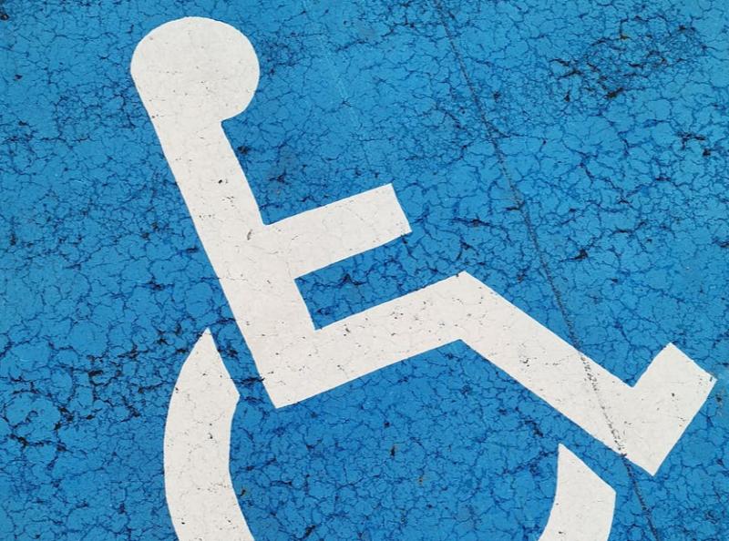 Carlow man fined €100 for parking car in disabled bay