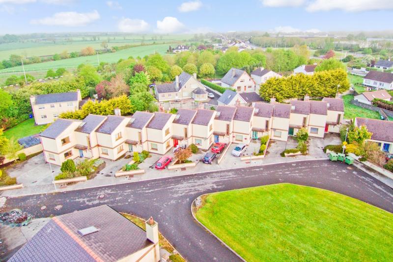 Council will monitor sale of entire housing estate in Offaly