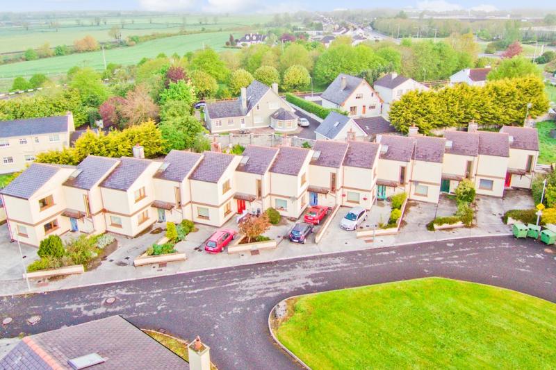 Council will monitor sale of entire housing estate in Offaly