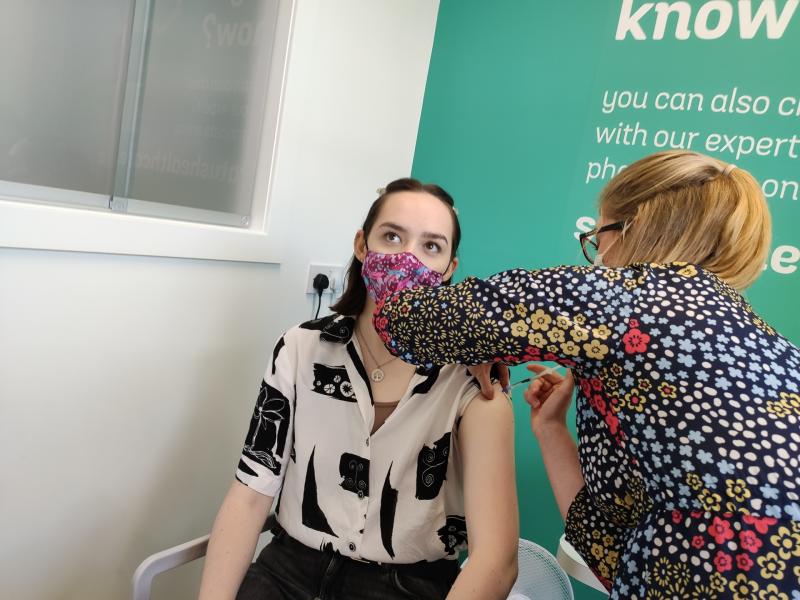 Offaly Pharmacies swamped with calls for Janssen vaccine
