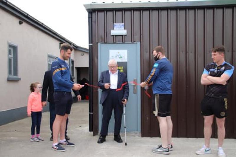 Covid survivor cuts ribbon of Offaly clubs's new gym 