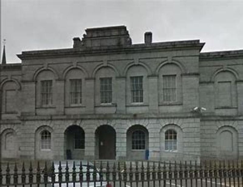 Man who defrauded people out of money has case adjourned 