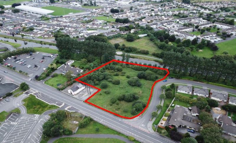 Prime Offaly site with planning for 19 houses hits the market