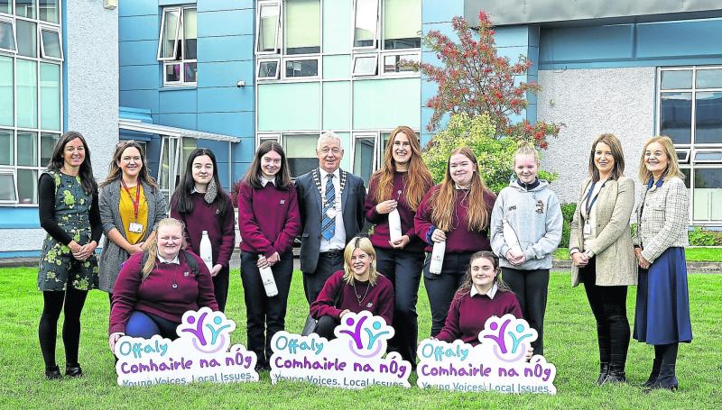 Offaly Comhairle na nÓg help secondary schools  become single-use-plastic free