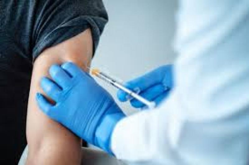 HIQA reviews shows how long vaccines provide 'strong protection' against Covid-19