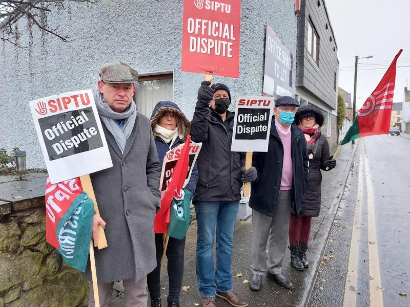 The SIPTU picket line outside Birr Job Club on Monday morning. The Trade Union called on the government to reverse its callous decision.