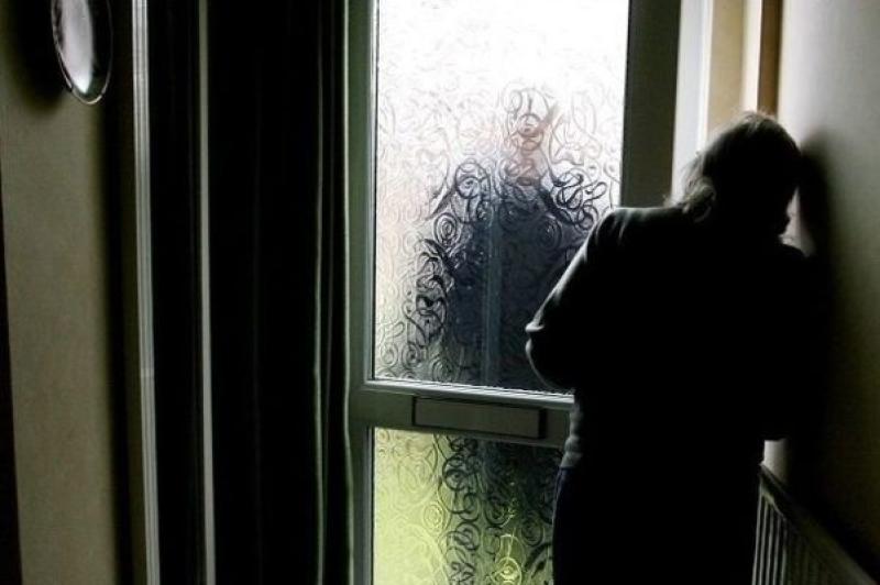 Warning issued by gardaí in the Midlands over tradesmen offering to tar driveways