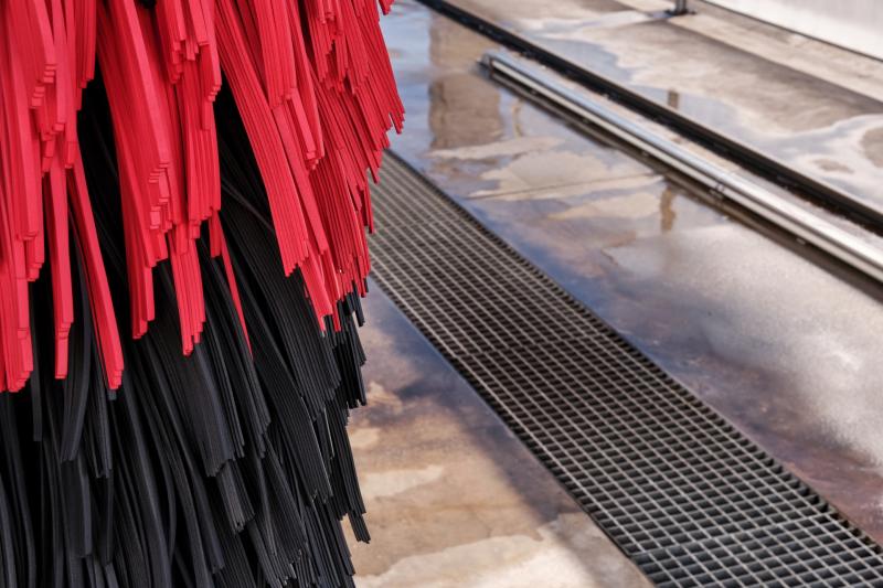 Gardai investigating after car wash vandalised in Offaly