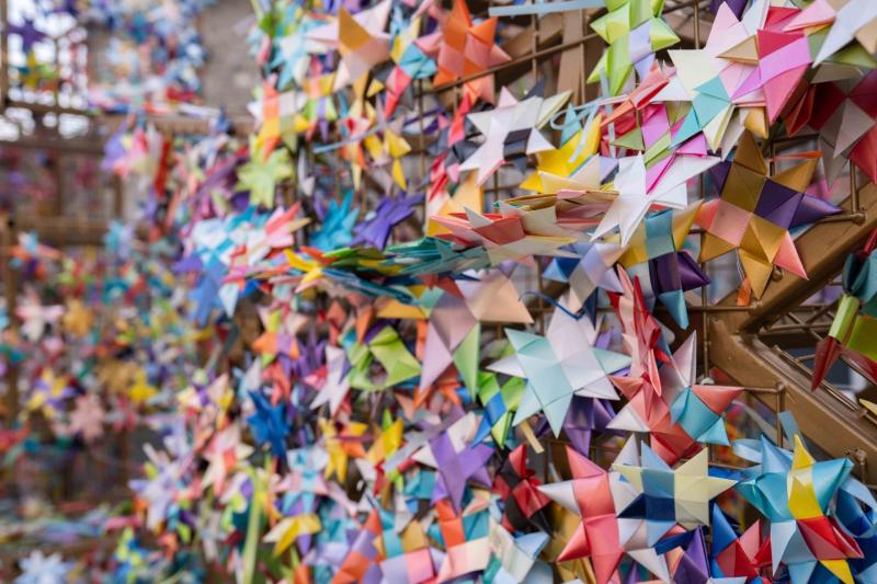 Star weaving workshop in Birr Theatre and Arts Centre