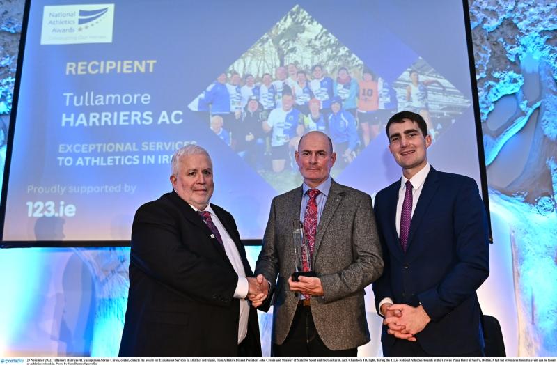 Tullamore Harriers contribution recognised with presentation of major Athletics Ireland award