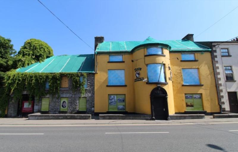 Possible opening date of early 2025 for former Banagher hotel