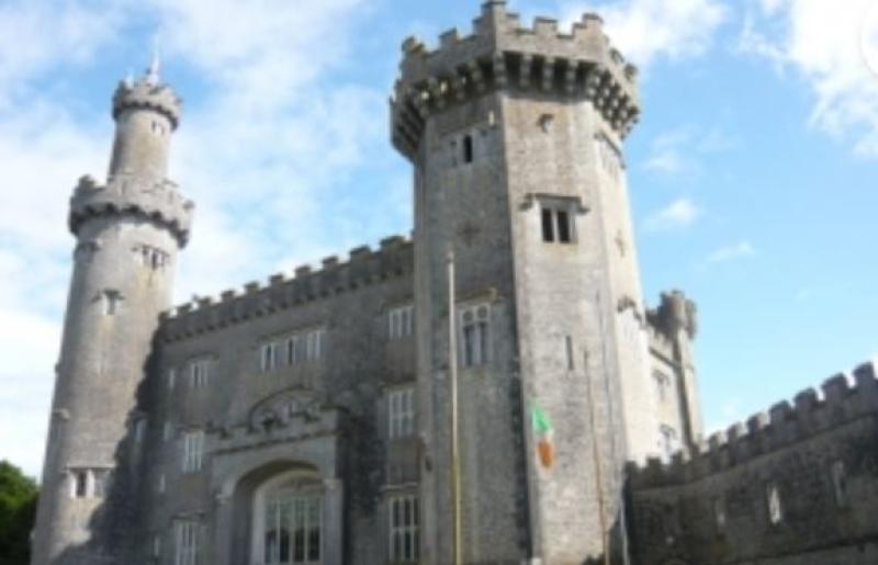 Gogglebox Ireland stars scream in fear watching 'ghost' at Offaly castle