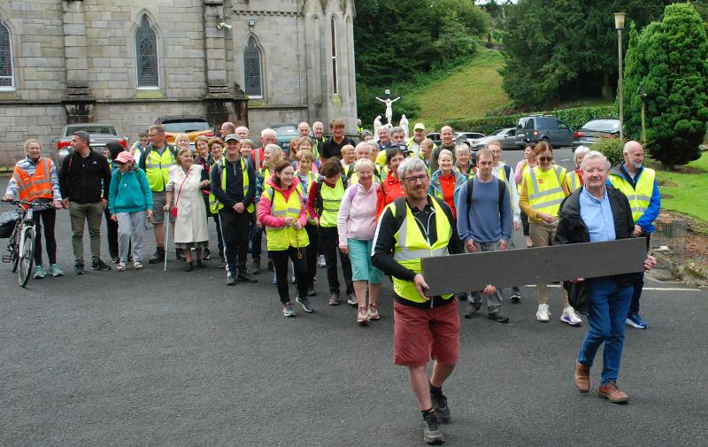 PICTURES: Well attended Walk the Cross 2023 event sets off from Roscrea 