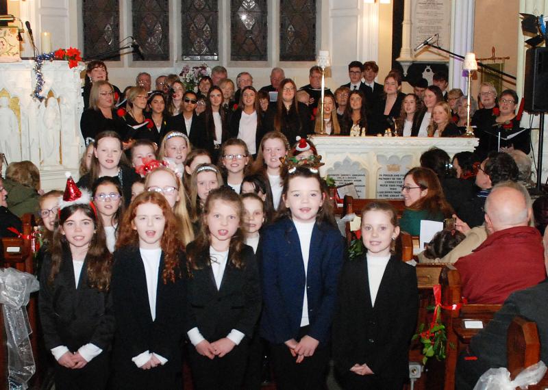 PICTURE SPECIAL: Roscrea's talented Community Choir celebrates 25 years with 'Christmas Joy' concert