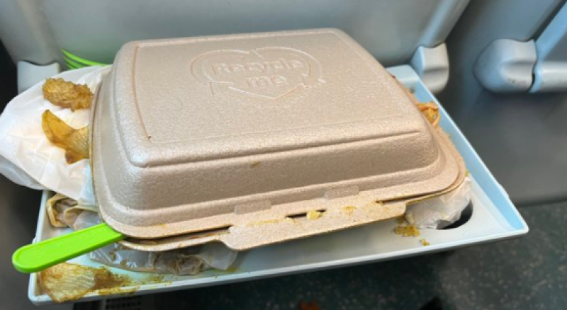 Irish Rail commuters disgusted as they find old curry chips left on morning train