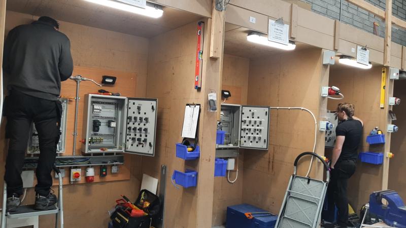 LOETB electrical apprentices