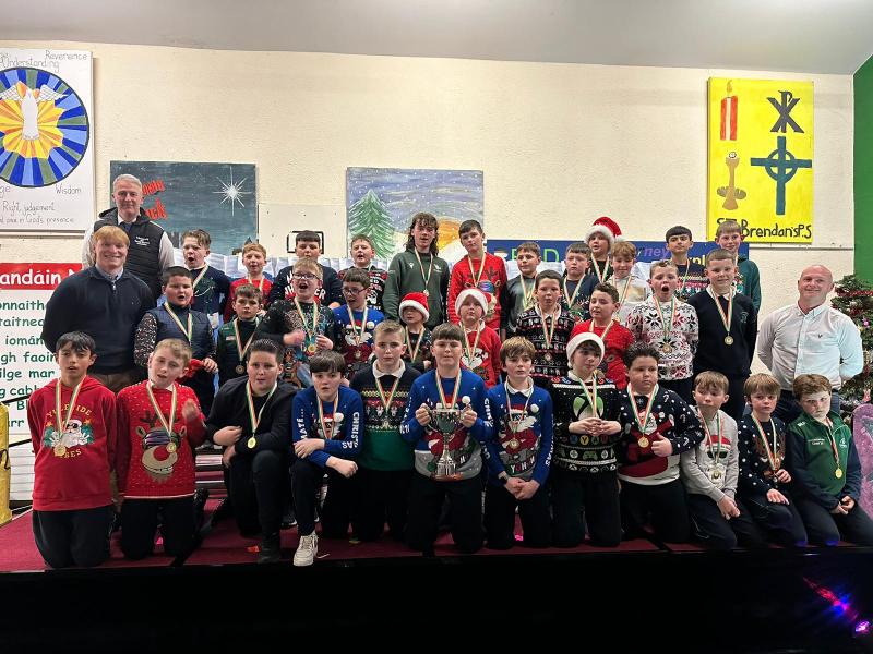 Medal presentation night for boys at Offaly school