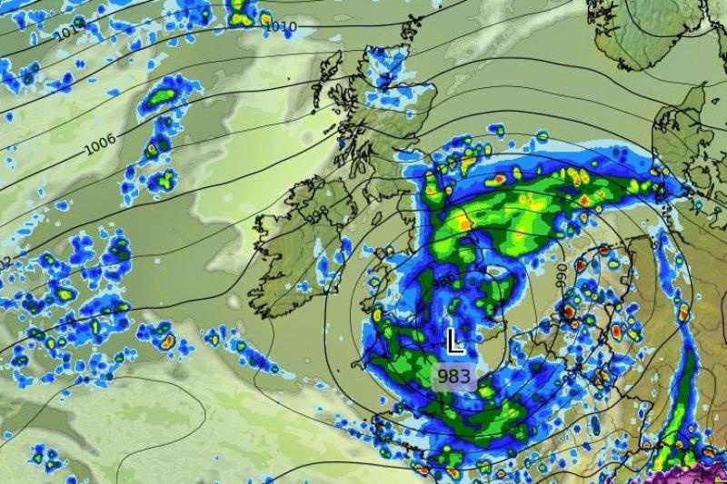 Potential storm on way to Ireland may hit England instead in weather twist