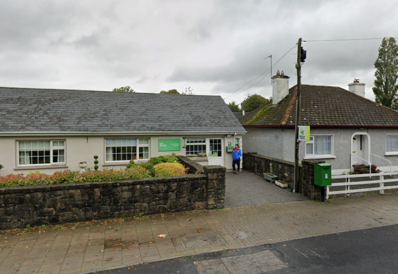 'You'll be missed' - Offaly postmaster to retire after 42 years amid well wishes