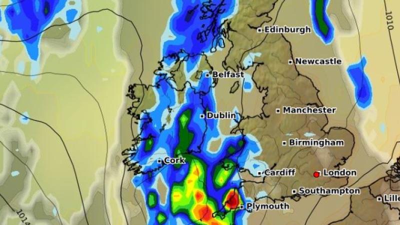 Heavy rain on the way in latest Met Eireann weather forecast for Ireland for the weekend