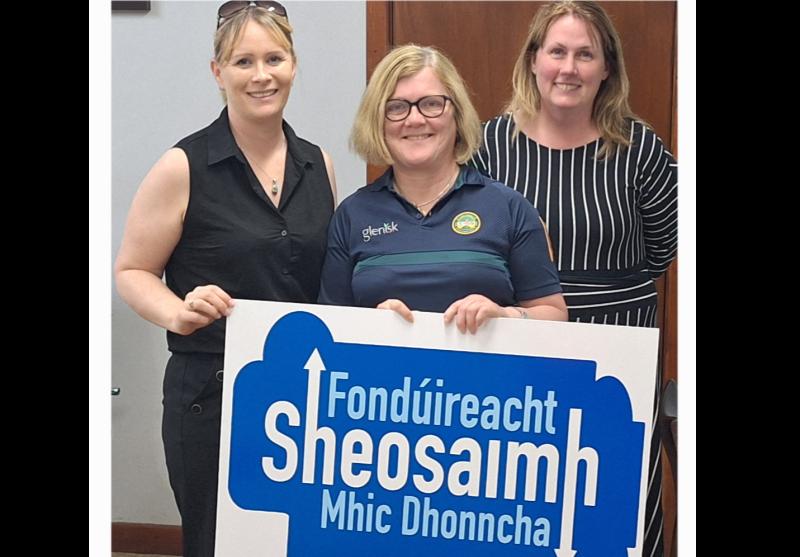 Supporting Offaly GAA clubs promoting the Irish language with Glór na nGael