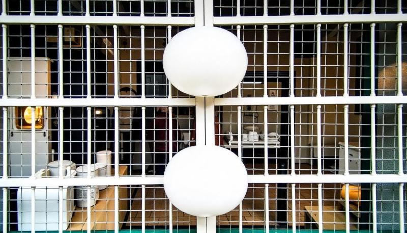 Woman barred shop in the Midlands for stealing Buzzballz, wine and crisps