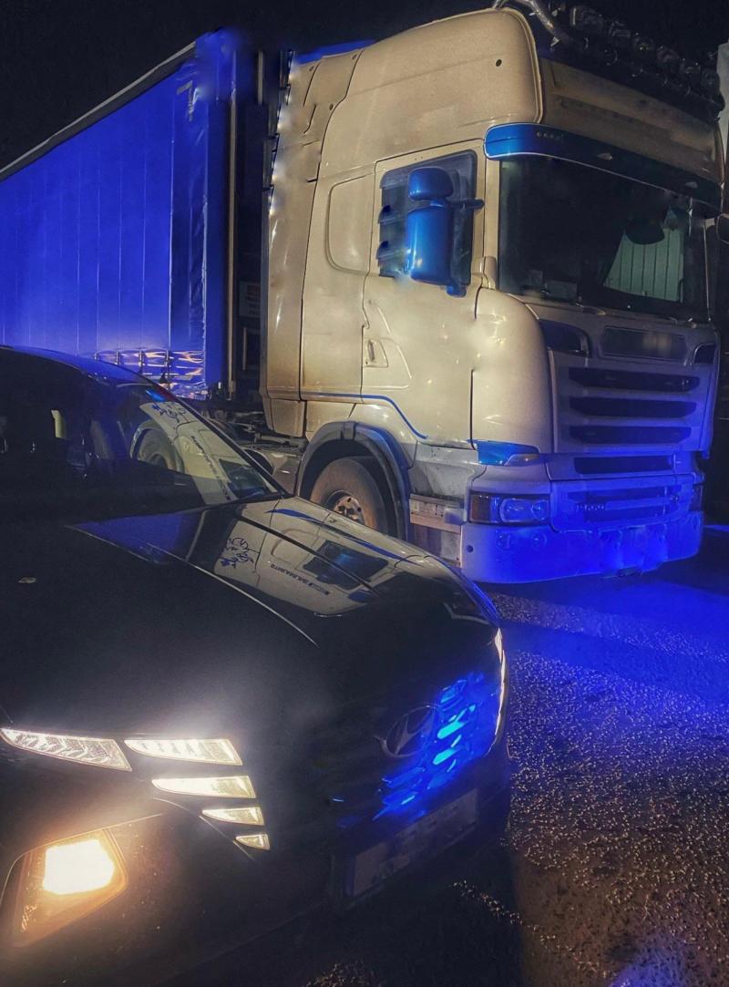 Gardaí seize HGV in Roscrea for several offences