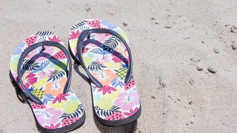 ALERT: Thousands of children's flip flops recalled amid health concerns