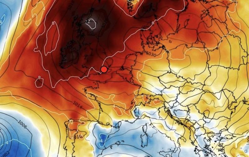LATEST: Ireland red hot on weather maps as forecasters predict 21C sun blast