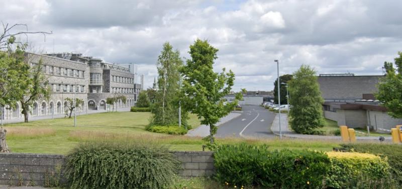 Scott Building and Health Centre, Tullamore, to become more sustainable as solar panels are to be installed 