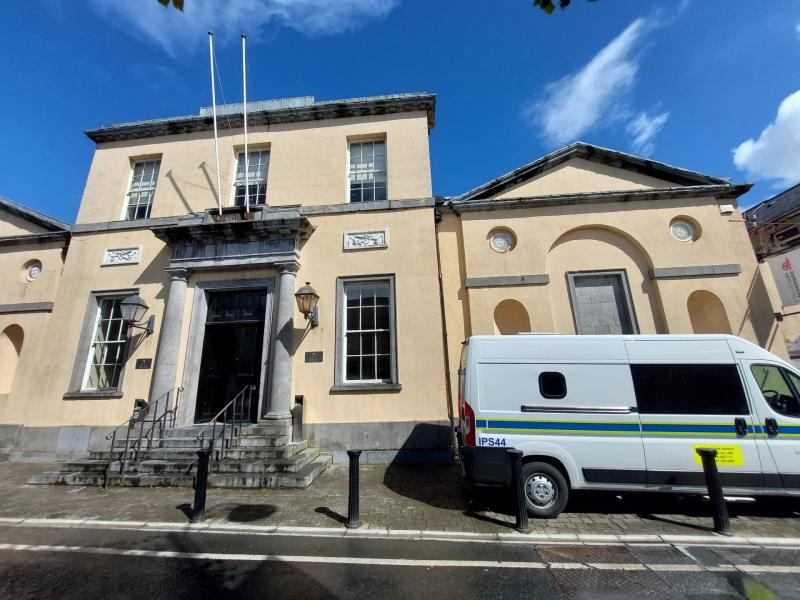 Woman accused of €100,000 deception in Portlaoise