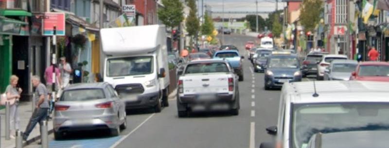 Some shopfront signs look cheap say councillors