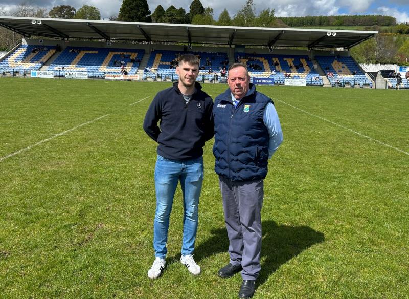 Martin O&rsquo;Brien, Future Ticketing (left) pictured in Aughrim with Wicklow GAA chair Damien Byrne