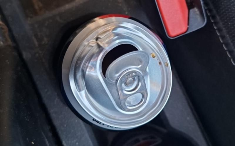 Warning to motorists as can of Pepsi explodes in heat in Offaly driver's car