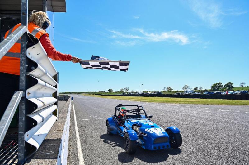 Famous Roscrea racecar driver guests in Irish Strykers - and wins again!