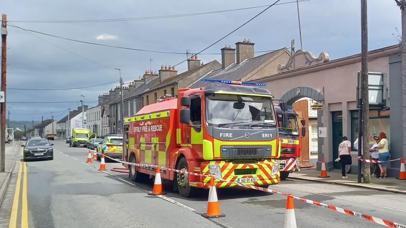 Fire at a premises in Offaly causes major traffic disruption