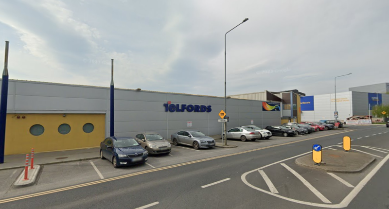 Man smashed windows of car belonging to his girlfriend's father in Portlaoise