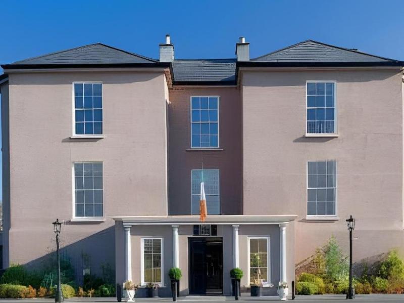 County Arm Hotel Birr