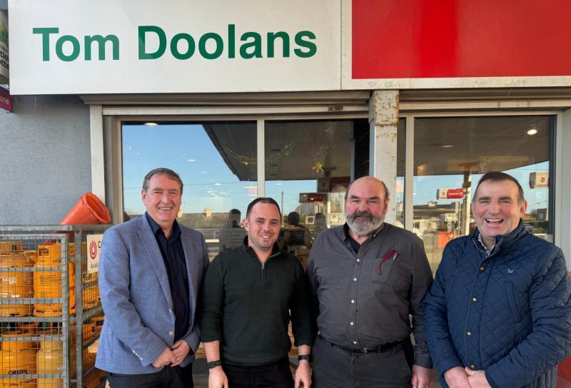 An Post services expected to resume at Offaly shop in the near future after positive talks 