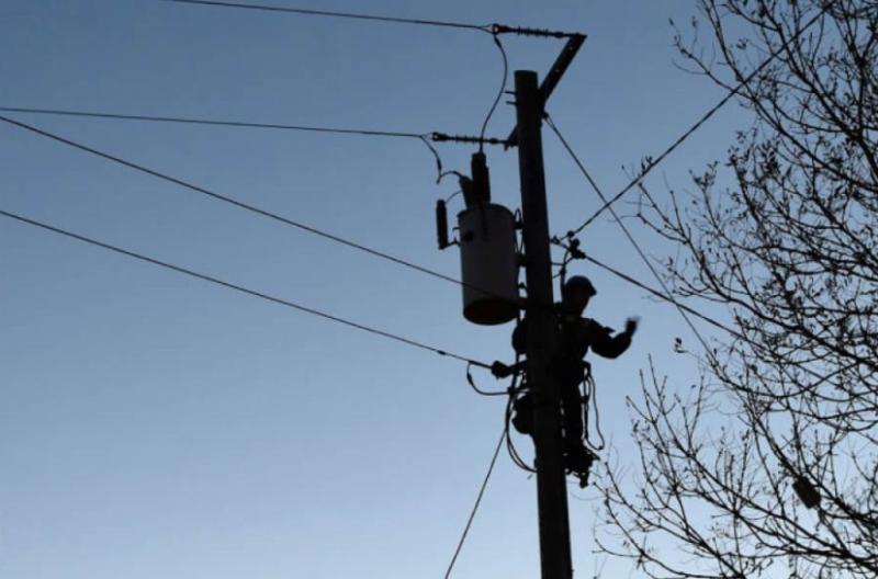 ESB electricity supply pole (Image: ESB website)