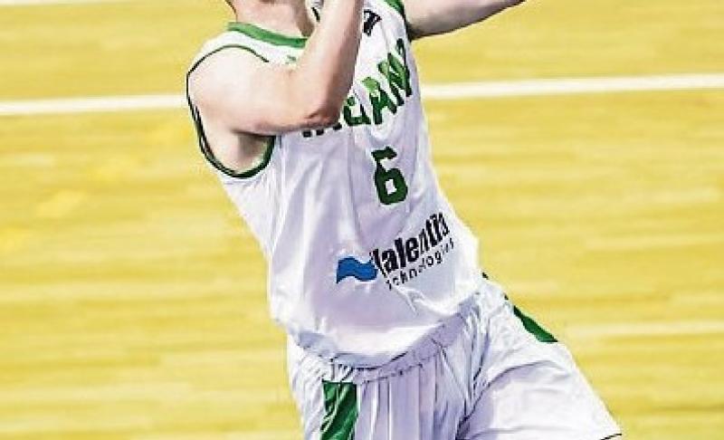 WATCH: Offaly’s Oisin Rice shines as Ireland U-18 men’s basketball book place in European semi-final