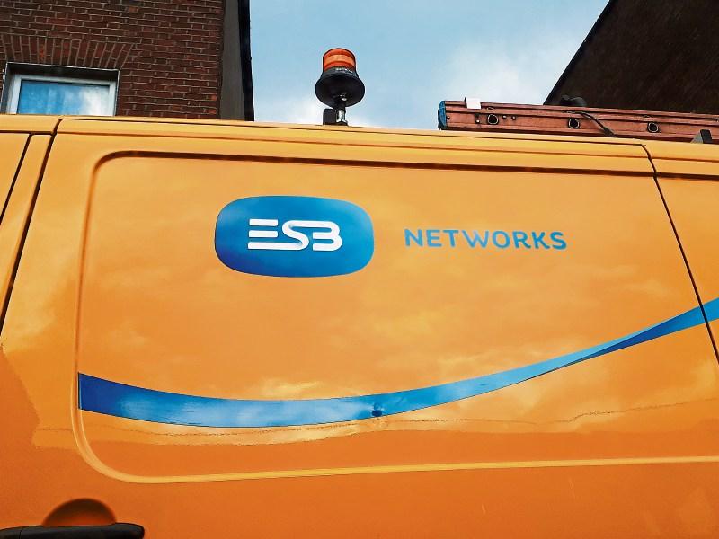 ALERT: Major power outage affecting hundreds of homes and businesses in Offaly