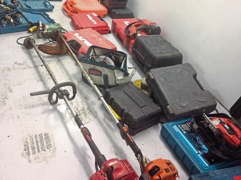 Offaly gardaí say busy Clara market is policed for stolen tools