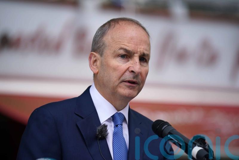 Taoiseach visits Irish troops in Lebanon